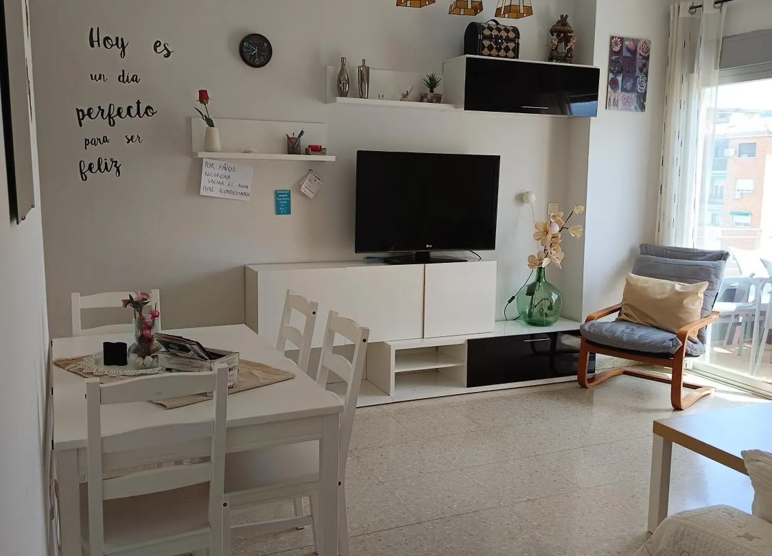 Apartamento Disfruta Granada,incluso con tu mascota Parking
